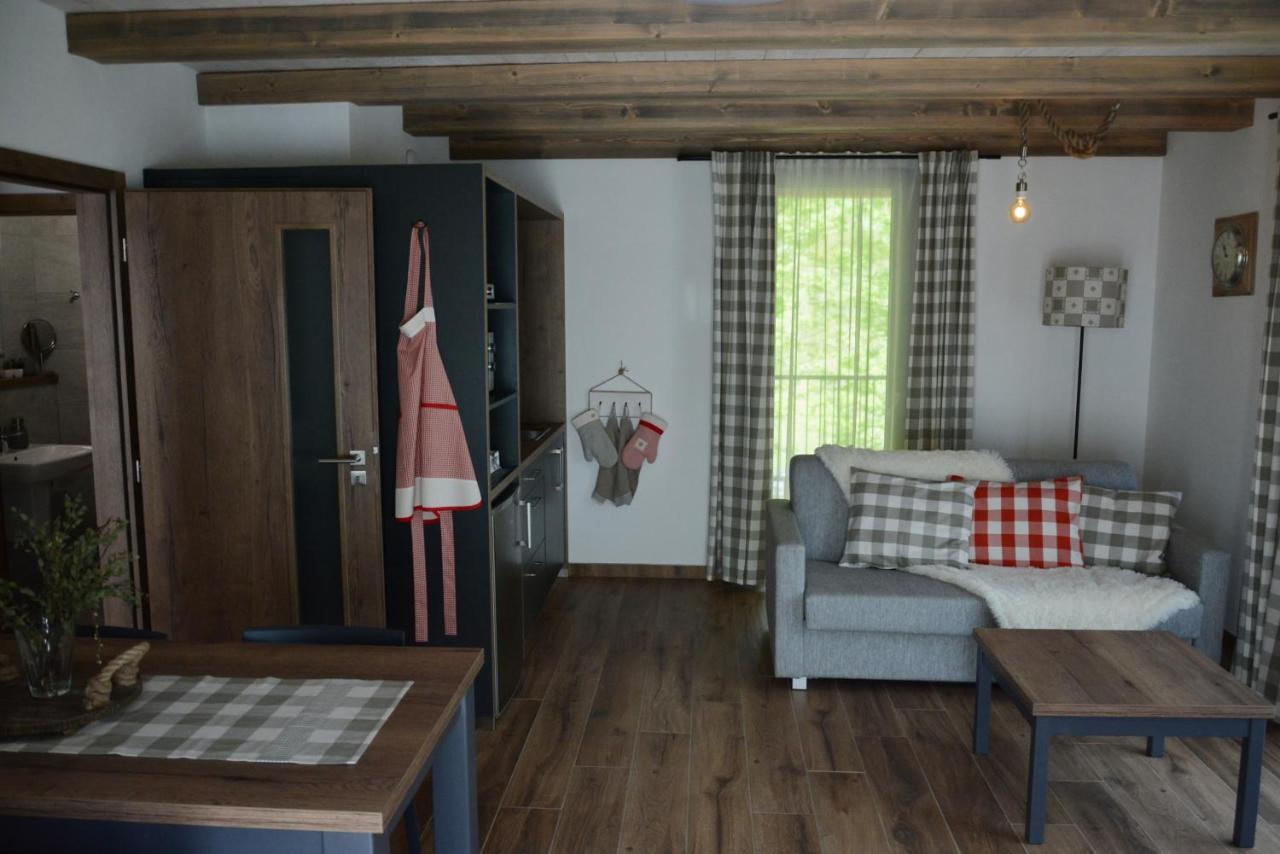 Apartmany Poco Loco بيتس بود سنيزكو المظهر الخارجي الصورة